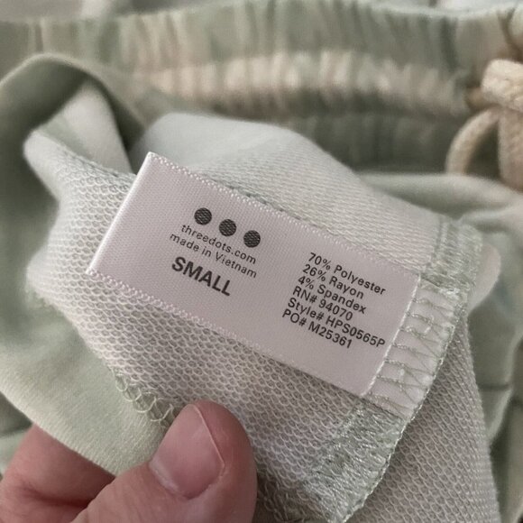 Three Dots Women S Green White Tie Dye Terry Drawstring Casual Comfy Shorts NWT - Picture 4 of 9